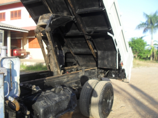 HINO FC2W 120 แรง ดั๊มพร้อมกับติดเครน TADANO 3.6 ตัน 4 ปลอก สวยๆครับ สนใจติดต่อ 089-8503558 เอ็กซ์ครับ