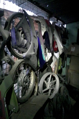 ขายอะไหล่2T-4T โล๊ะๆๆทั้งโกดัง ขายอะไหล่2T-4T โล๊ะๆๆทั้งโกดัง