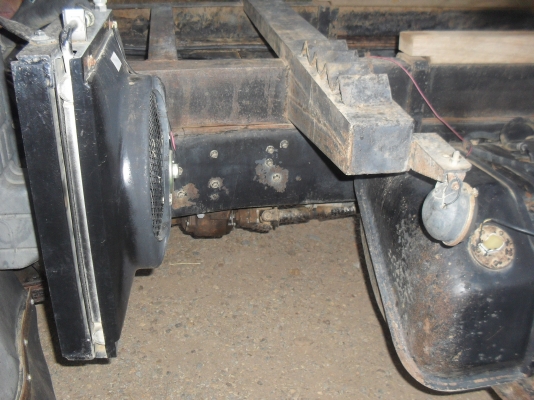 HINO FC4J 140 แรง  ดั๊ม รถทำงานอยู่ สนใจติดต่อ 089-8503558 เอ็กซ์ครับ