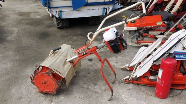 นำเข้าจากญี่ปุ่น เครื่องกำจัดวัชพืชในร่องข้าว 2 แถว MA3(2) เก่าญี่ปุ่น สภาพดี เครื่องพร้อมใช้งาน