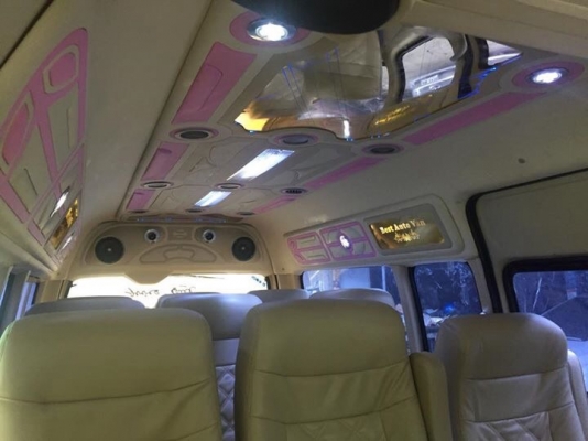 ขายรถตู้ดีเซล2.5ปี08 แต่งวีไอพีเบาะสามแถวโทร0877758887นางเบสท์รถตู้ท่าพระ