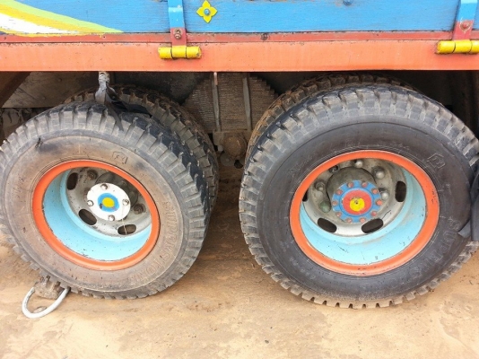 ขายหัวยาว เครื่อง175แรง เครื่องดีแคชซีสวย สภาพพร้อมใช้งาน เอกสารพร้อมโอน  สนใจโทร 090-8588220คุณนะ 093-3258446คุณบิว หรือเข้าดูสินค้าอื่นๆได้ที่ www.truck.in.th/498 หรือเพจFacebook ณรงค์ ซื้อขายรถมือสอง (เว็บไซต์ส่วนตัว) หรือFacebook ตลาดรถมือสอง คุณนะ