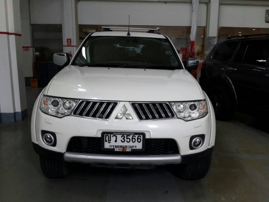 ขาย Pajero 2.5 4x4 ปี 2011 ตัวท้อป วิ่งน้อย รถสวยใสมากๆ ขาย Pajero 2.5 4x4 ปี 2011 ตัวท้อป วิ่งน้อย รถสวยใสมากๆ