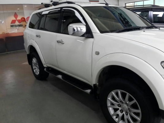 ขาย Pajero 2.5 4x4 ปี 2011 ตัวท้อป วิ่งน้อย รถสวยใสมากๆ ขาย Pajero 2.5 4x4 ปี 2011 ตัวท้อป วิ่งน้อย รถสวยใสมากๆ