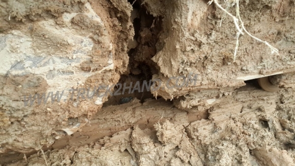 รถแบคโฮ Komatsu pc200  16000กว่าชั่วโมง