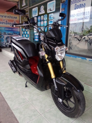 Honda Zoomer X คอมบายเบรก ตัวท็อป รถปี57 สวยๆครับ