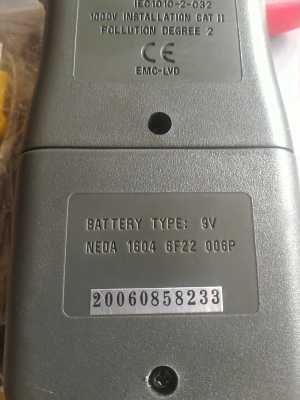 แคลมมิเตอร์ YUGO รุ่น MS 2000G  ตัวใหญ่ วัดกระแสได้ถึง 2000 A.สภาพค่อยข่างใหม่มากๆ พร้อมกล่องเก็บและหัววัดอุณหภูมิ