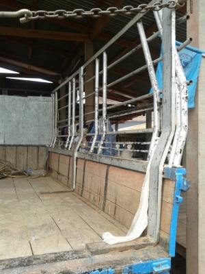 ขายรถบรรทุก 6 ล้อช่วงสั้น 85 แรง