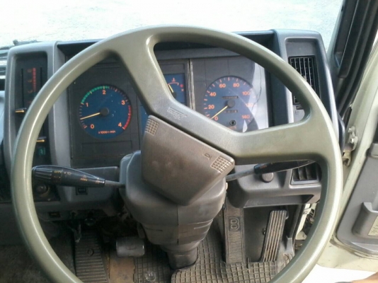 ขายรถ6ล้อHINOสิงห์ไฮเทค195แรงติดเครน3ตันพร้อมกระบะ สไลด์