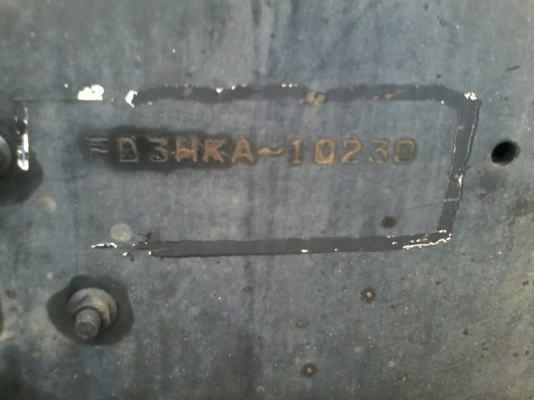 ขายรถ6ล้อHINOสิงห์ไฮเทค195แรงติดเครน3ตันพร้อมกระบะ สไลด์