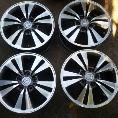 ล้อ honda ขอบ 16 5รู 114 ชุดล่ะ 4000