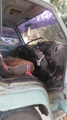 ขายรถเครน 2.5ตัน 2ปลอก