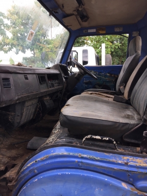 รถหกล้อนิสสัน บรรทุกแบคโฮ80 ลดราคาเหลือ 140,000 บาท