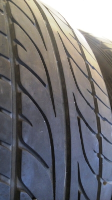 ขายยาง dunlop sport lm 703 225/40/18ปี 2012ราคา 3200บาทไทย