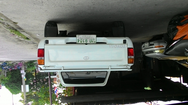 ต้องการขายรถกระบะโตโยต้าไมตี้