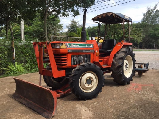 ขายรถไถ Kubota L1-26 (4WD) พร้อมใบมีดและผานพรวน รถพร้อมใช้งาน