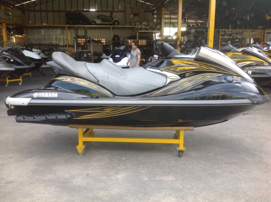 เรือเจ็ตสกี YAMAHA WaveRunner FX High Output วิ่ง 90 ชั่วโมง ปี 07 สภาพเดิมๆจากอเมริกา นำเข้าจากประเทศสหรัฐอเมริกา รัฐฟลอริดา