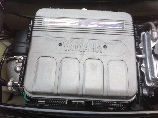 เรือเจ็ตสกี YAMAHA WaveRunner FX High Output วิ่ง 90 ชั่วโมง ปี 07 สภาพเดิมๆจากอเมริกา นำเข้าจากประเทศสหรัฐอเมริกา รัฐฟลอริดา