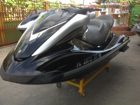 เรือเจ็ตสกี YAMAHA WaveRunner FX High Output วิ่ง 90 ชั่วโมง ปี 07 สภาพเดิมๆจากอเมริกา นำเข้าจากประเทศสหรัฐอเมริกา รัฐฟลอริดา