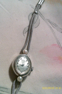 Seiko Lady Diashock 1970 ไข่มุกแท้