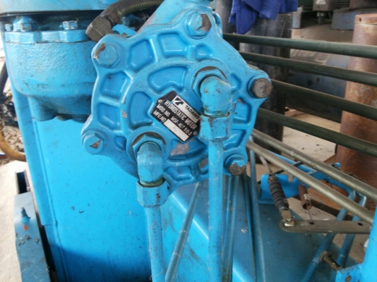 ขายเครนติดรถบรรทุก TADANO -3ตัน สีฟ้า