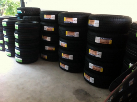 Bridgestone R611, DUELER ยางใหม่ราคาถูกที่สุดครับ