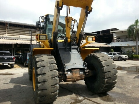 รถตักล้อยาง WA380-6-65430