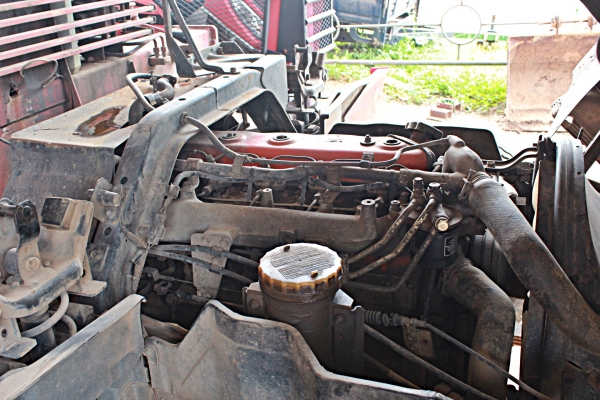 รถบรรทุก อีซูซุ 6ล้อ พร้อมเครน 3 ตัน