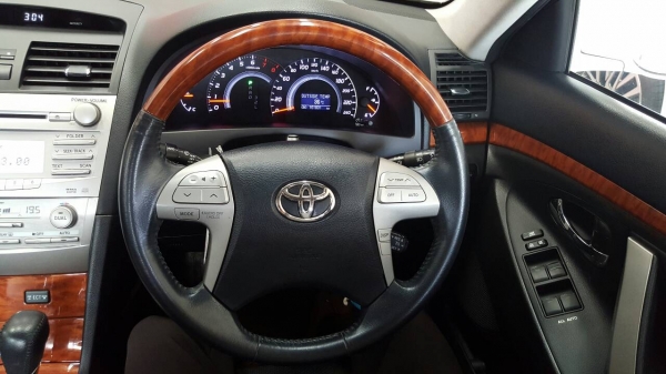 Toyota  Camry  Extremo 2.0 G ปี2011