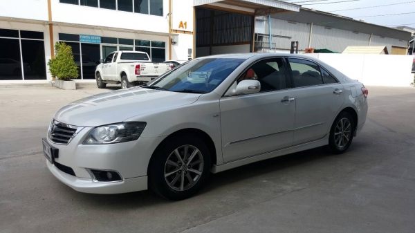 Toyota  Camry  Extremo 2.0 G ปี2011