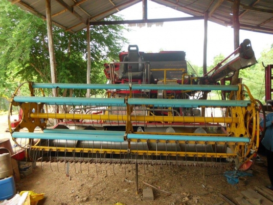 ขายรถเกี่ยวข้าวเกษตรพัฒนา ไอ้หนุ่มไวไฟ เครื่อง 210เทอร์โบ อุ้ม 2.5ตัน ตัวเดิน12 ปั้มอิตั้นคู่22