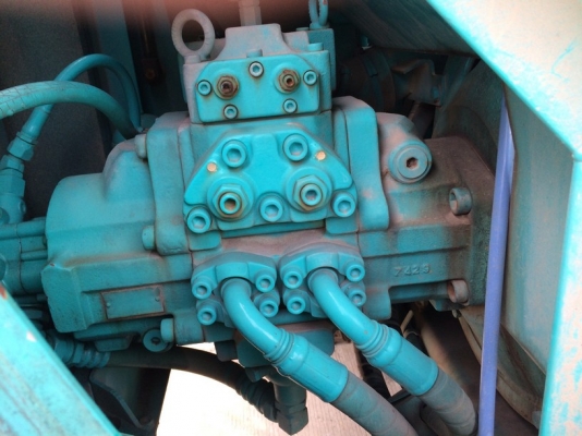 KOBELCO SK120-3 สนใจติดต่อ หนึ่ง 061-4194021