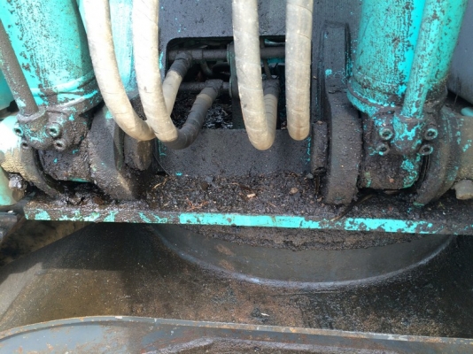 KOBELCO SK120-3 สนใจติดต่อ หนึ่ง 061-4194021
