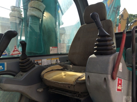 KOBELCO SK120-3 สนใจติดต่อ หนึ่ง 061-4194021