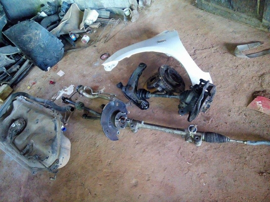 ขายอะไหล่ วีออส และ มิราจ ปี 12