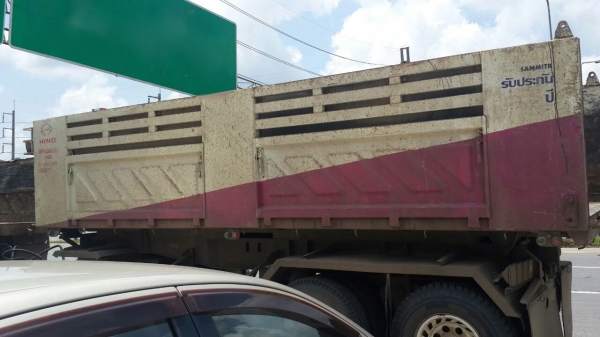 รถฮีโน่ 10 ล้อดั้ม FM1A  344 แรงม้า. ปี 54  ( ขาย แม่ , ลูก. )     สนใจติดต่อ  081 - 6079515