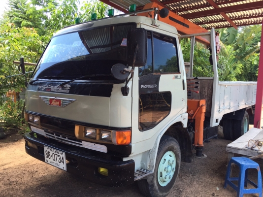 HINO 6 ล้อ