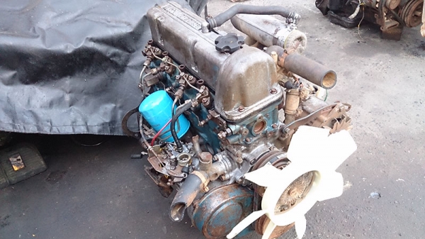 ขายเครื่องยนต์ Nissan Ld20
