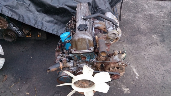 ขายเครื่องยนต์ Nissan Ld20
