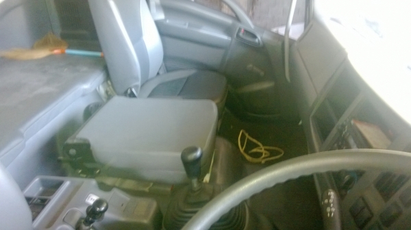 รถอีซูซุ 10 ล้อดั้ม FXZ 360 แรงม้า. ปี 55  ( รถวิ่ง 1xx,xxx กว่า กม. )     สนใจติดต่อ  081 - 6079515