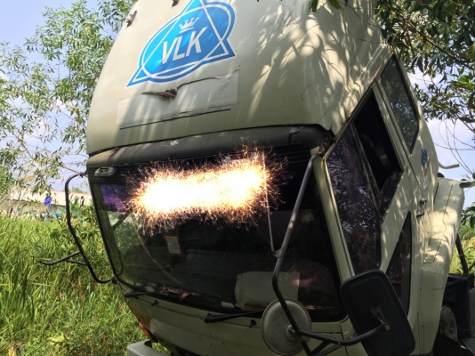 รถแค่เครื่องดับกลางทาง...10ล้อหัวลาก2เพลา..มิตซูฯFN527M-TF2278..เครื่องพังงอย่างเดียว เล่มพร้อมโอน ม.79ไว้ เครื่อง PO9