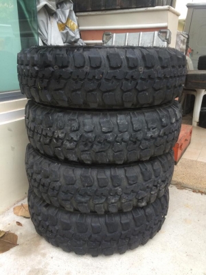 ขายยางFederal couragia m/t 235/85/16 ปี14 ลงพื้นได้4เดือน ไม่ค่อยได้ขับ เทียบเท่า32นิ้ว ดอกเต็ม 4เส้นขาย 9000บาท ใส่เบี้ยน. Jimny สวยๆเลยครับ ดูของพระราม2