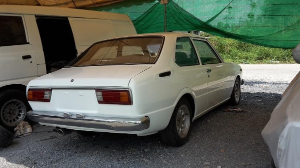 ขาย toyota KE30 2 ประตู