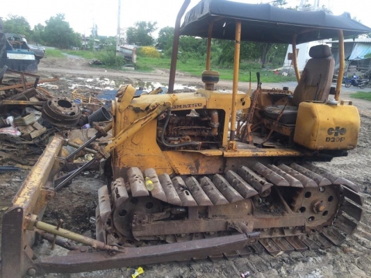 ขายD2-3 20P ใบแทร็กยาว50เซน สภาพ พร้อมใช้งาน เครื่องดีช่วงล่างดี ใบแทร็กเต็ม ราคาต่อรองได้