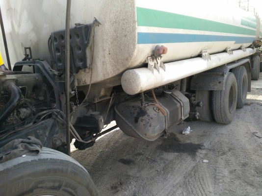 ขายพ่วง HINO FM 3M, 2เพลา, 245แรง บรรทุกน้ำมัน