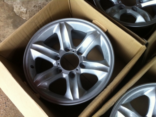 ขายแมคเล็บเหยี่ยว แท้อีสุซุ