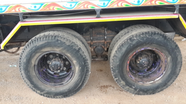 ขาย 10 ล้อ  ISUZU Rocky 240 แรง  ราคา 850000 บาท  ครัชซีใหญ่ ดุมใหญ่ เพราบรูกี้ใหญ่ เบรกจิ๊บฟี่ เครื่องเก่าญี่ปุ่นเปลี่ยนใหม่ลงเล่มแล้ว