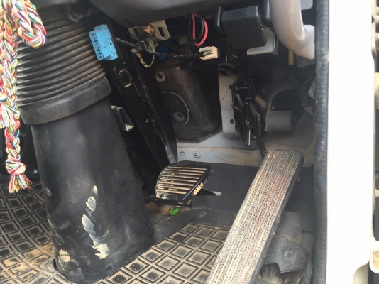ขายรถ18ล้อดั้มพ์ ISUZU MP1FXZ7778T เครื่อง 360แรงม้า หัวหางปี56 สนใจโทร 081-970-1072