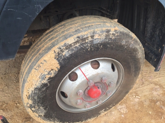 ขายรถ18ล้อดั้มพ์ ISUZU MP1FXZ7778T เครื่อง 360แรงม้า หัวหางปี56 สนใจโทร 081-970-1072