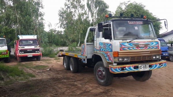 ขาย10ล้อ เทรลเลอร์ 2เพลา HINO205เทอร์โบว์ แชชซีสวยเครื่องดี พ.เพาเวอร์ เบรคทิ๊ฟฟี่หางลาก200 เอกสารพร้อมโอน